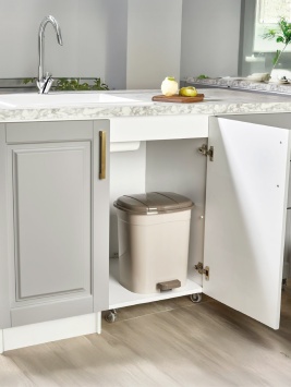 Ведро мусорное с клап. 5л мод. 4150 05 (Турция)